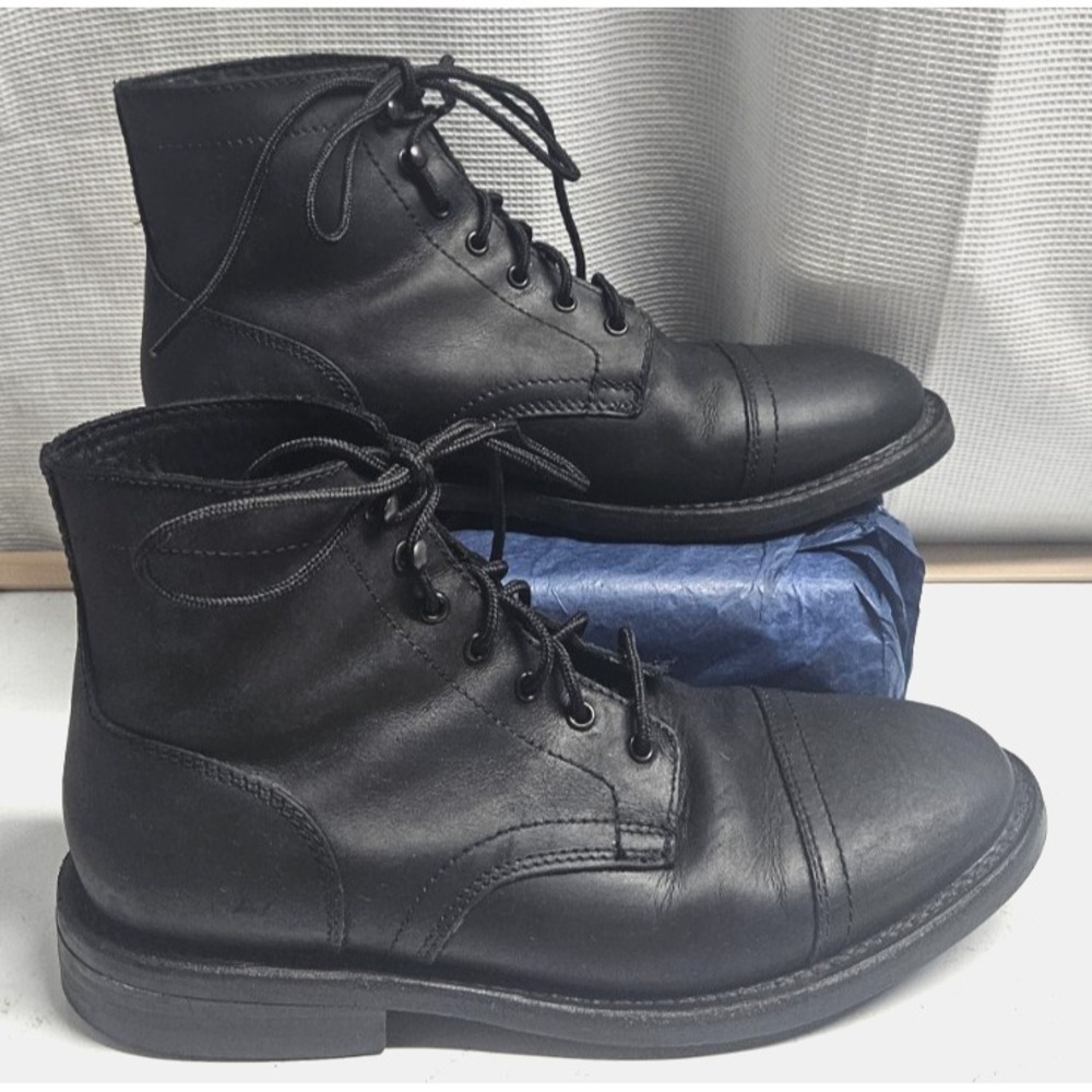 Thursday 39015  Boot Cap toe Lace up leather black Men's US 9 hand made